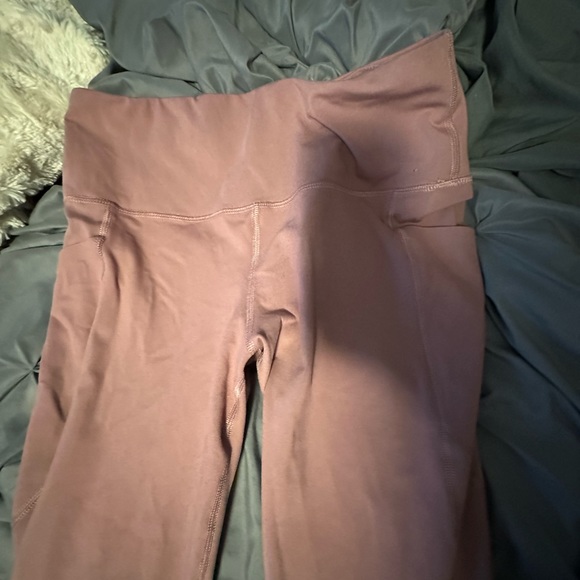 Mauve Leggings - Picture 3 of 4